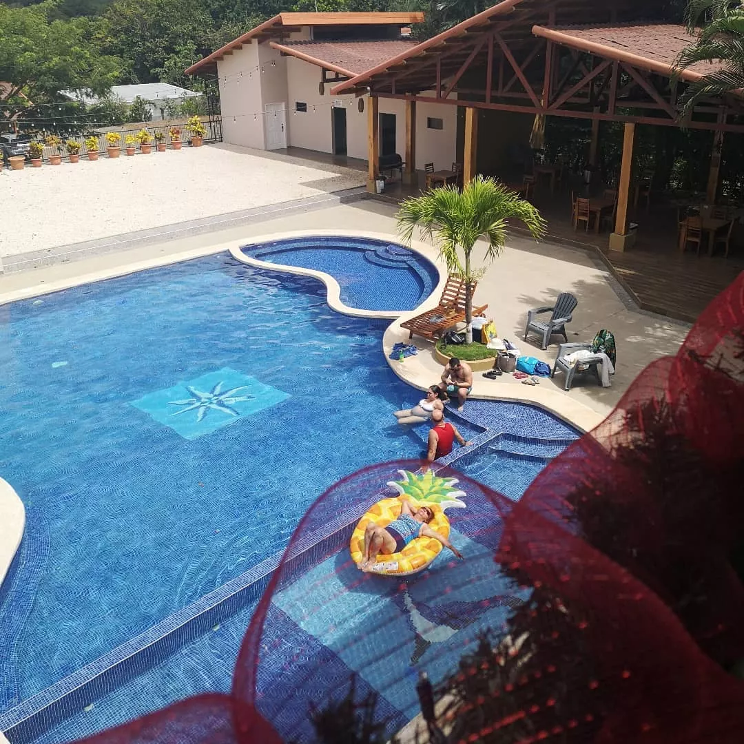 hotel amira 4